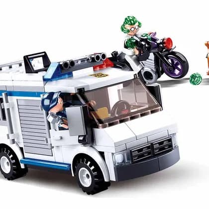 Police Van and Motorcycle (M38-B0652)