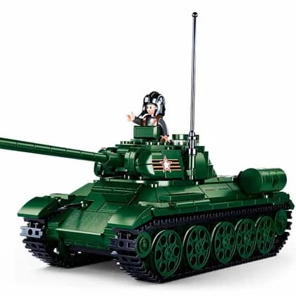 T-34 Russian Tank (M38-B0982)