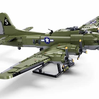 B-17 US Flying Fortress WW2 Bomber (M38-B1367)