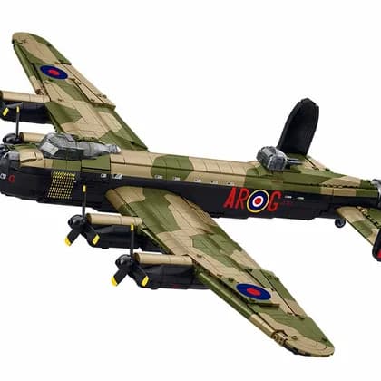 Avro Lancaster Bomber WW2 Airplane (M38-B1609)