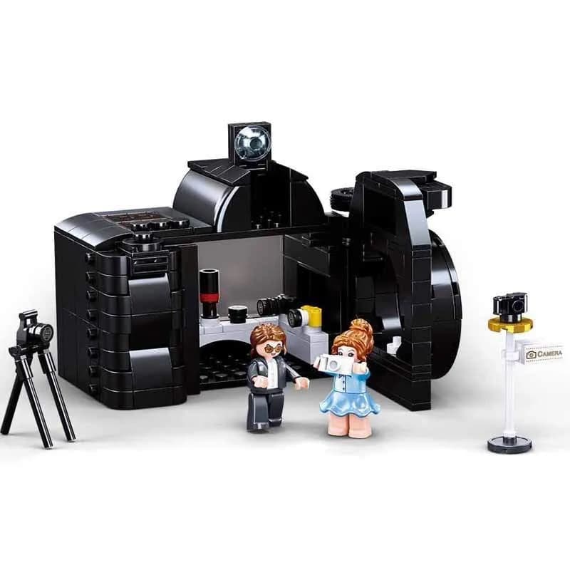 Creator (M38-B0882)