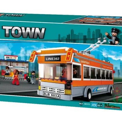 Street Trolley Bus - Metro Bus + Bus Stop (M38-B0332)