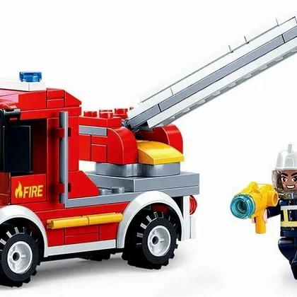 Fire Truck (M38-B0632)