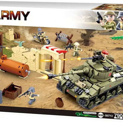 Sluban WWII Sherman Firefly Battle Tank - 790 Pieces (M38-B0713)