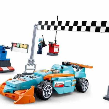 Racing Team Small Scale Race Car -210 Pieces (M38-B0762)