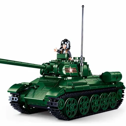 T-34 Russian Tank (M38-B0982)